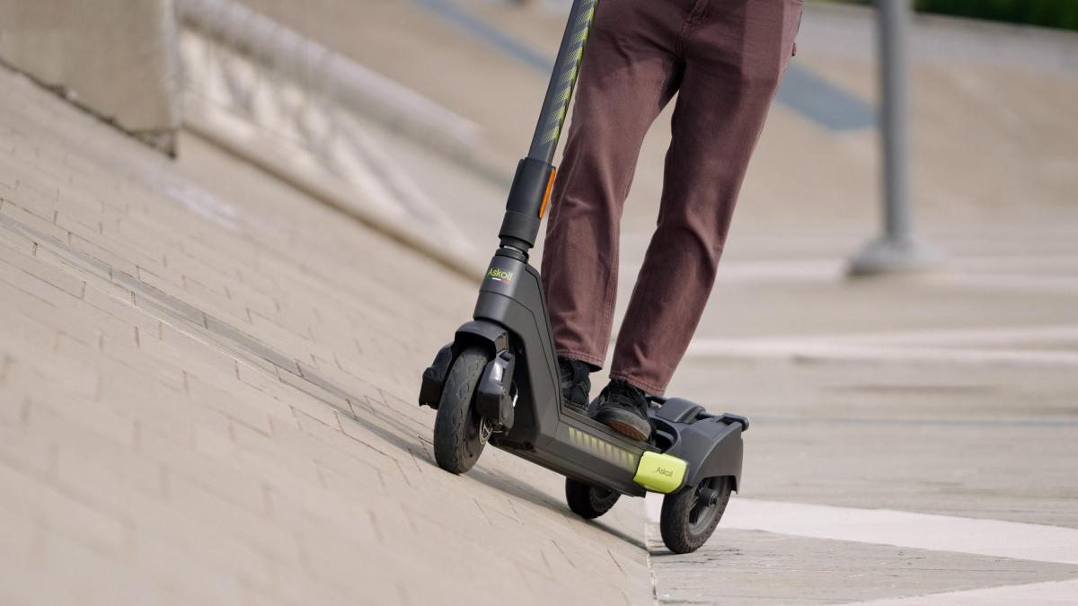 monopattini elettrici targa e assicurazione obbligatori a che punto siamo