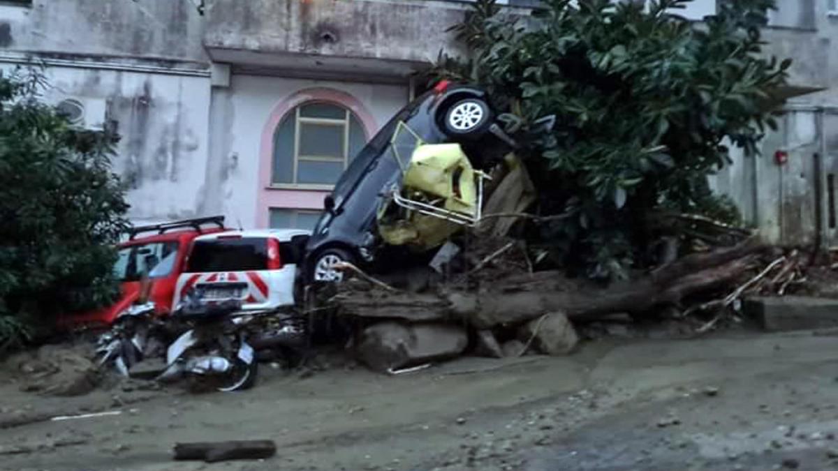 Assicurazione auto: danni provocati dal maltempo, frane e ...