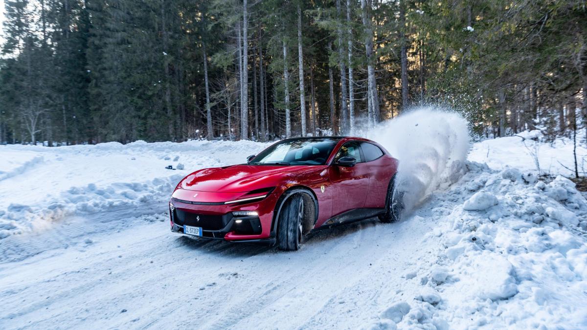 Suv sportivi di lusso, supercar comode a ruote alte