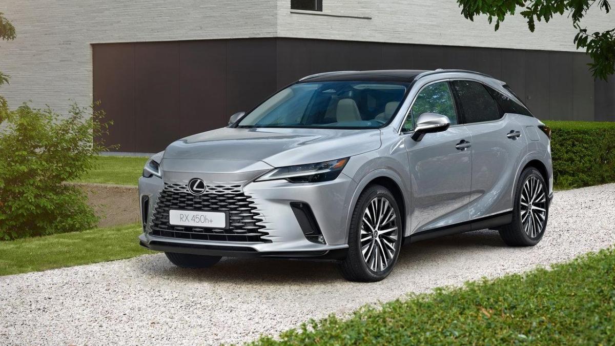 Lexus RX Hybrid la promozione di maggio sul noleggio a lungo termine