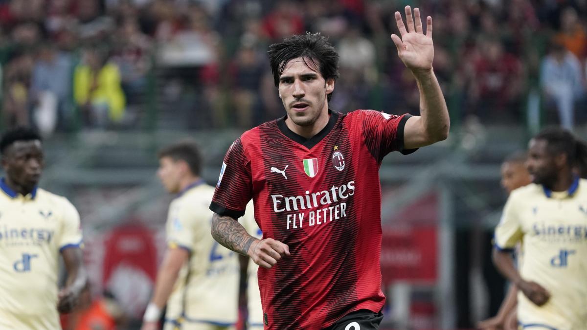 Milan, lo prendi o no? Da Rijkaard a Jashari, tutte le telenovelas di mercato Milan, lo prendi o no? Da Rijkaard a Jashari, tutte le telenovelas di mercato