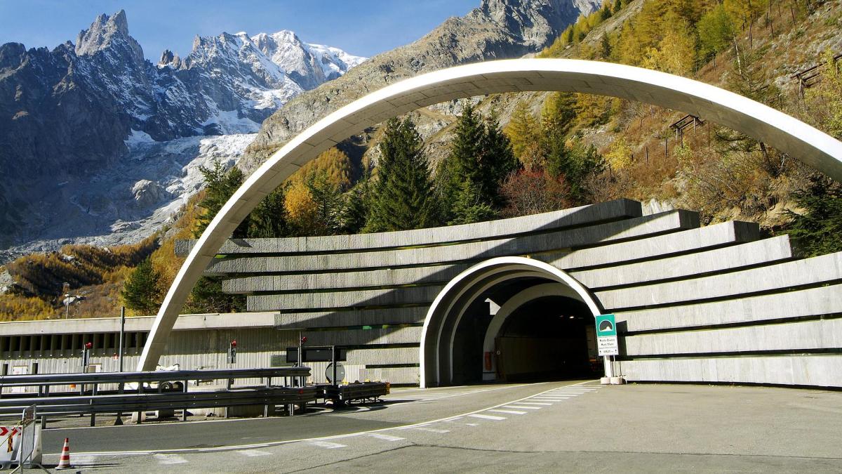 Gallerie da record: la più lunga, la più costosa, la più profonda, quella a due piani