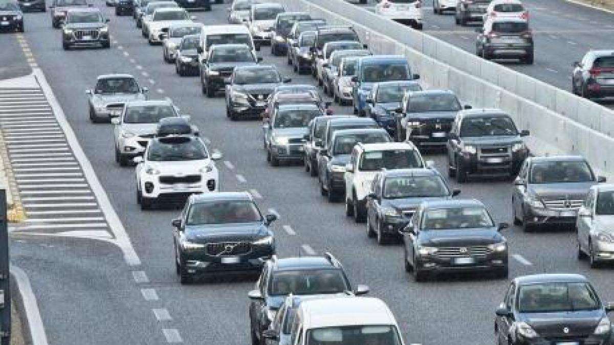 Previsioni traffico 27 28 29 giugno su strade e autostrade Previsioni traffico 27 28 29 giugno su strade e autostrade