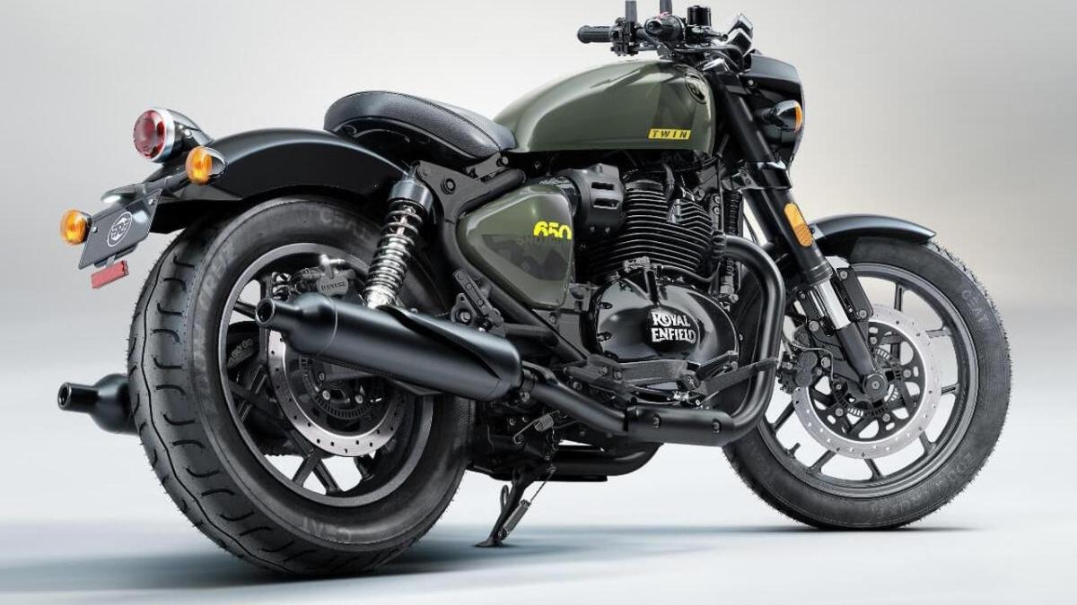 Moto custom royal enfield top