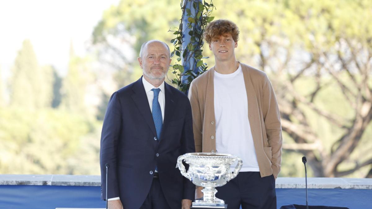 Binaghi: "Italia, da brutto anatroccolo a corazzata del tennis. E Jannik può fare il Grande Slam" Binaghi: "Italia, da brutto anatroccolo a corazzata del tennis. E Jannik può fare il Grande Slam"