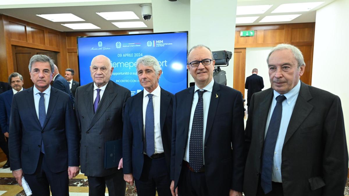 camera ok a ddl sull utilizzo degli impianti scolastici dalle associazioni e societ224 sportive