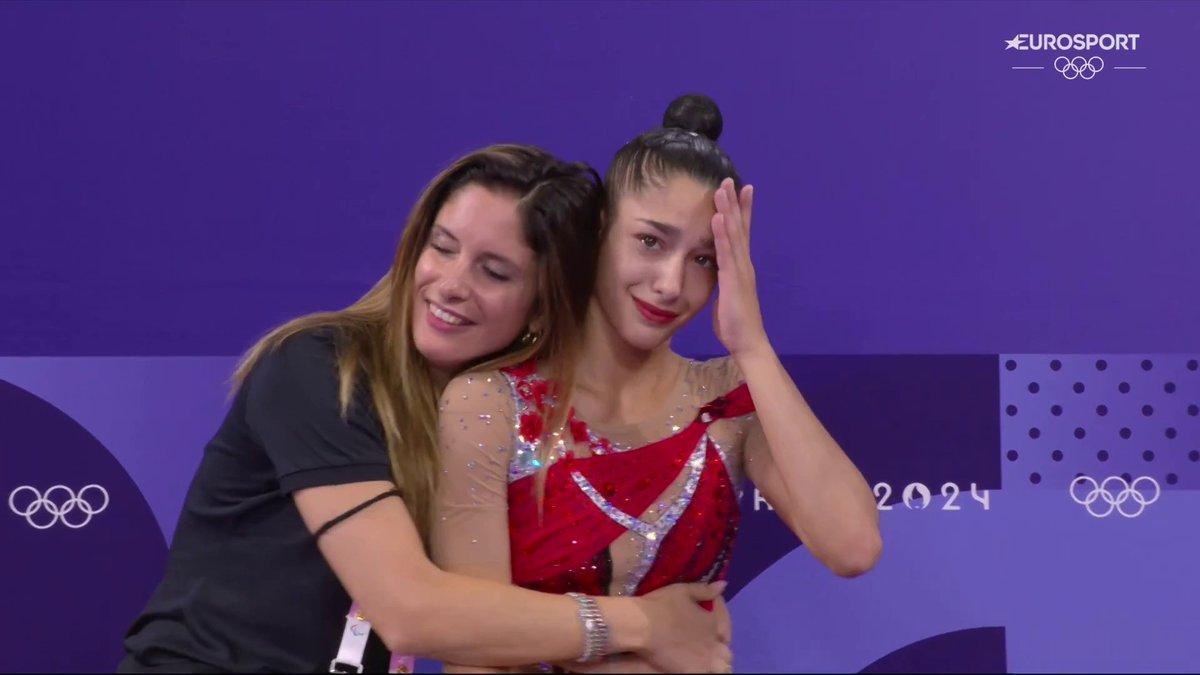 Ritmica, Sofia Raffaeli e Claudia Mancinelli si separano: perché si divide la coppia del bronzo a Parigi Ritmica, Sofia Raffaeli e Claudia Mancinelli si separano: perché si divide la coppia del bronzo a Parigi