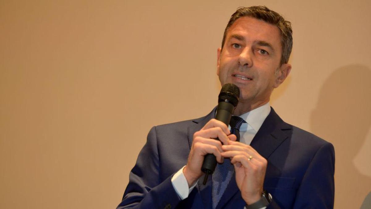 Costacurta: "Milan di qualità, può vincere lo scudetto. Estupinan dietro è meglio di Theo"