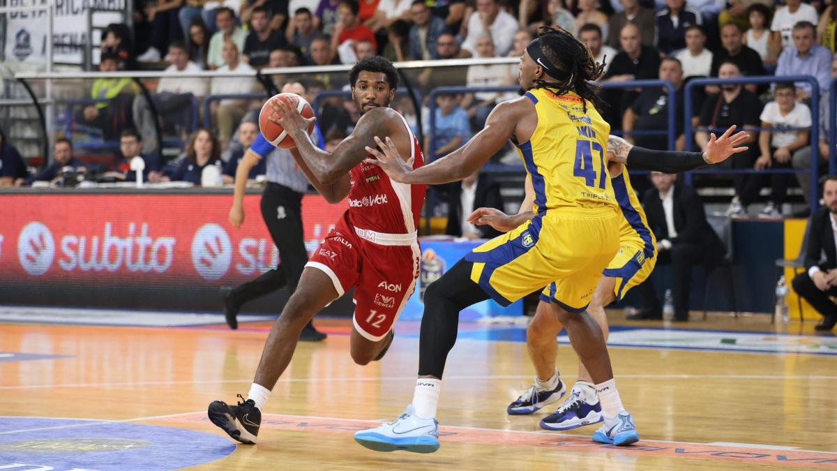 Scarpe basket bologna on sale