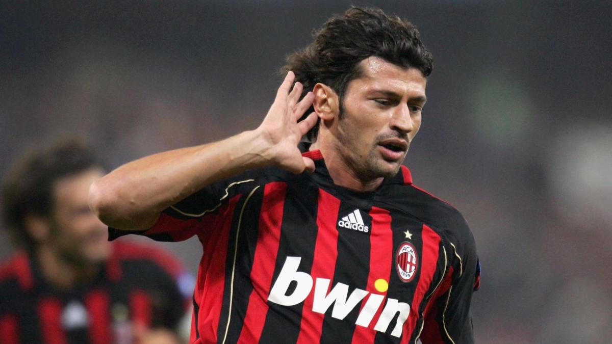 Kaladze: "Mio fratello fu ucciso, mio figlio porta il suo nome. Il Milan mi ha dato la forza" Kaladze: "Mio fratello fu ucciso, mio figlio porta il suo nome. Il Milan mi ha dato la forza"