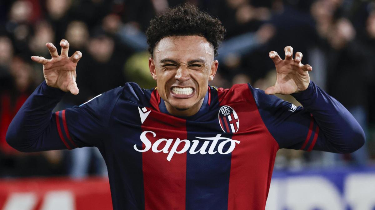 Napoli, nuovo rilancio per Ndoye: all in da 40 milioni, il Bologna riflette Napoli, nuovo rilancio per Ndoye: all in da 40 milioni, il Bologna riflette
