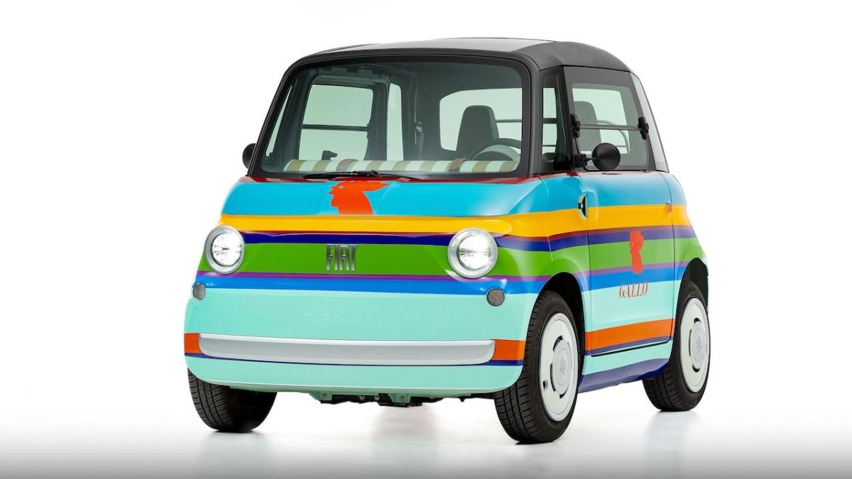 Fiat Topolino con i colori di Gallo alla Design Week 2025