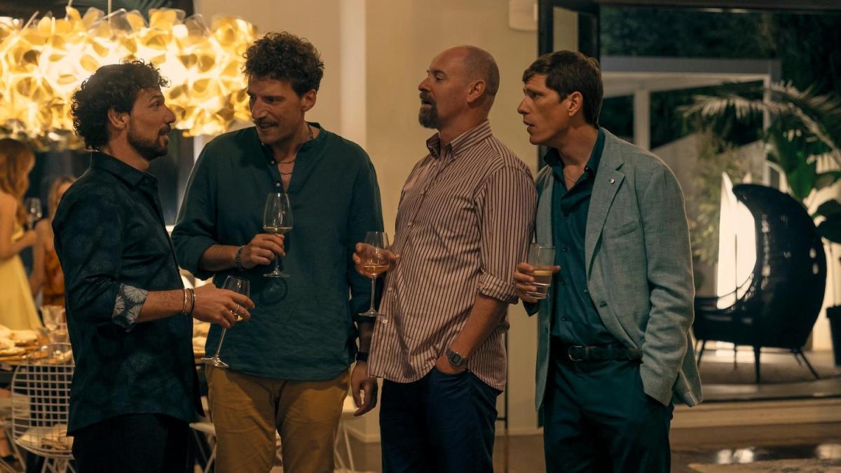 Maschi Veri, la serie italiana con Maurizio Lastrico e Pietro Sermonti è su Netflix