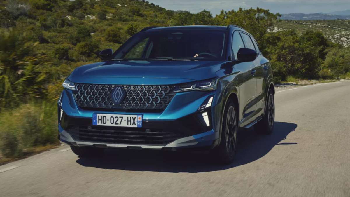 renault austral il suv si rinnova prezzi e novità della versione full hybrid da 200 cv da Gazzetta.it renault austral il suv si rinnova prezzi e novità della versione full hybrid da 200 cv