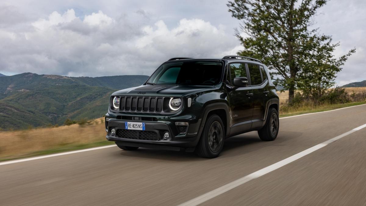 jeep renegade il plug in in offerta a 199 euro al mese con wallbox inclusa