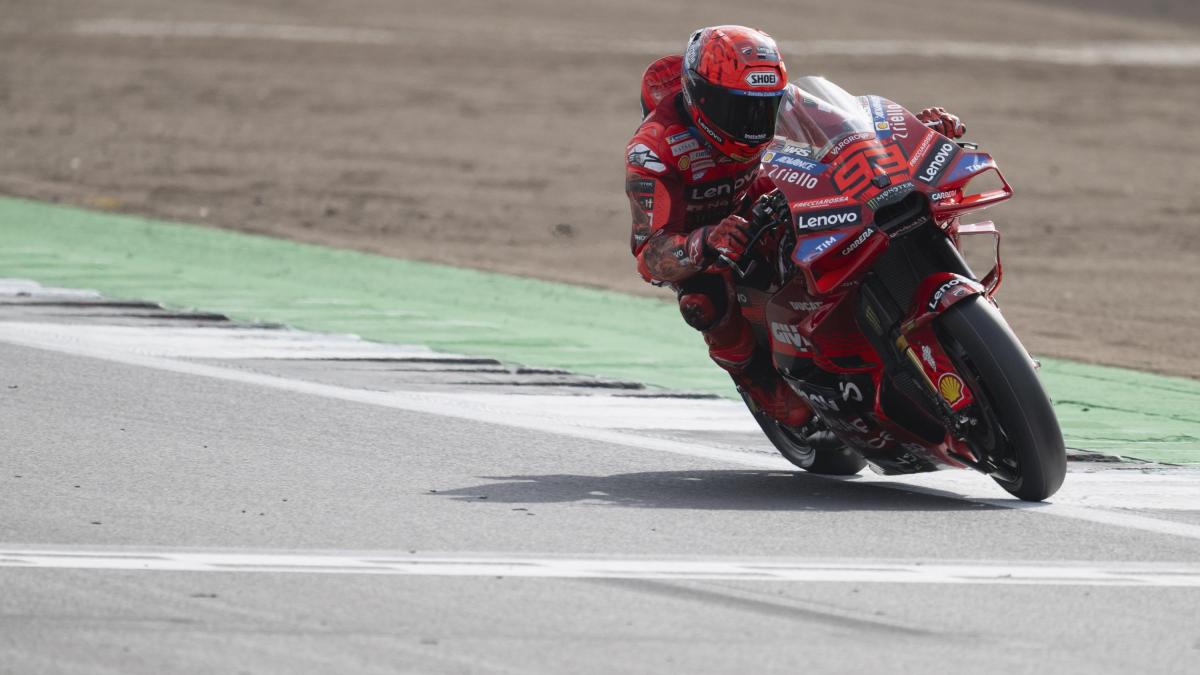 MotoGP, Marc Marquez parte alla grande: è il più veloce delle libere ad Aragon MotoGP, Marc Marquez parte alla grande: è il più veloce delle libere ad Aragon