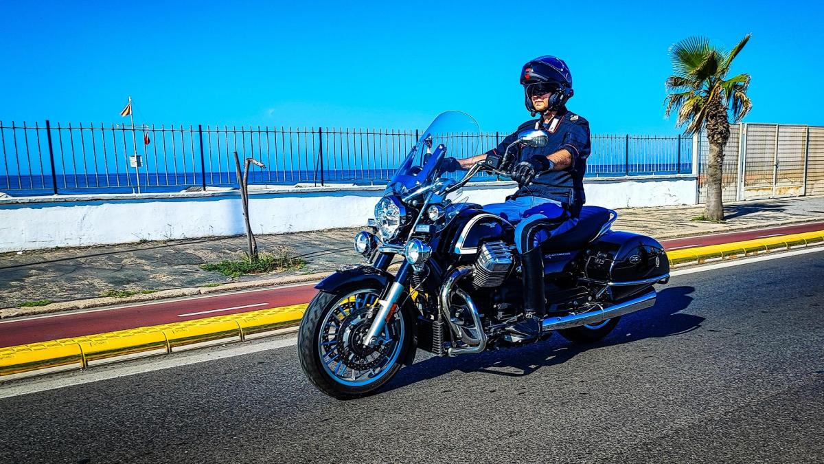 Le Moto Guzzi del Reggimento Corazzieri: quali sono e come si guidano Le Moto Guzzi del Reggimento Corazzieri: quali sono e come si guidano