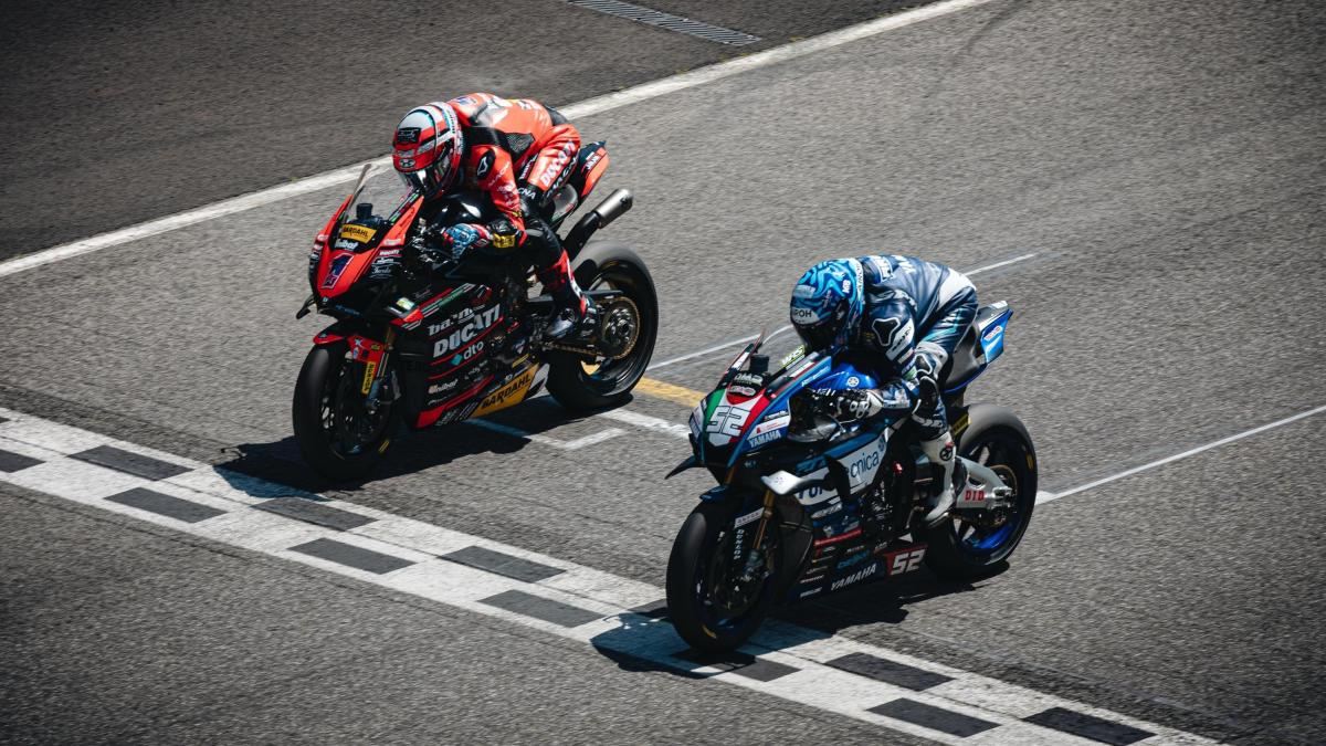 Al Mugello, spettacolo doppio: un weekend al millesimo! Al Mugello, spettacolo doppio: un weekend al millesimo!