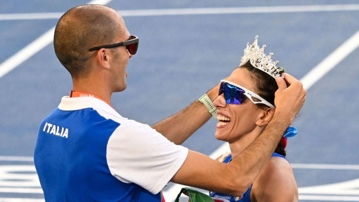 Palmisano, genesi di un record tra training e fisioterapia. Il coach marito Dessi: "Impressionante" Palmisano, genesi di un record tra training e fisioterapia. Il coach marito Dessi: "Impressionante"