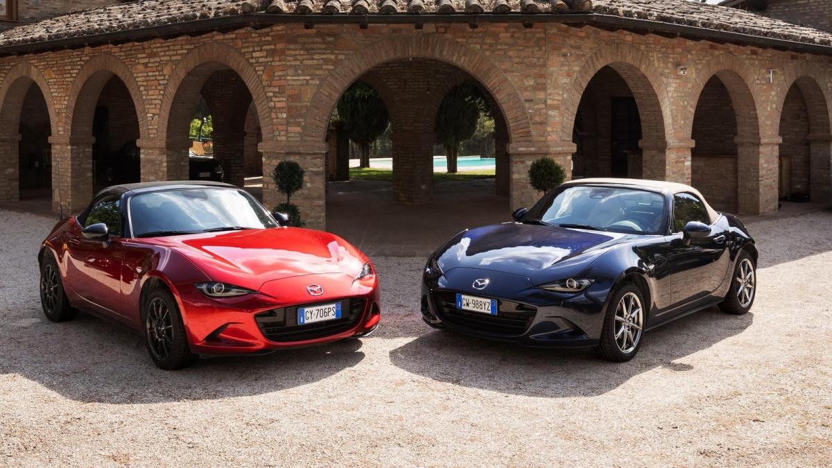 Mazda MX 5 2025: la prova della roadster che raddoppia