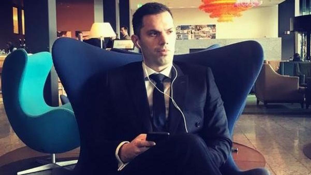 juve continua la ricerca di un ds e per l area scouting sale bezhani delfino di comolli