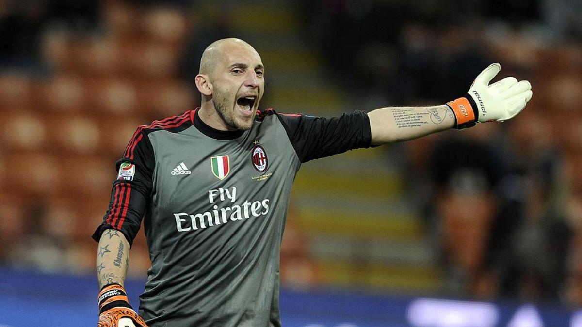 "Allegri riporterà il Milan in alto. I dissidi con Ibra? Acqua passata..." "Allegri riporterà il Milan in alto. I dissidi con Ibra? Acqua passata..."