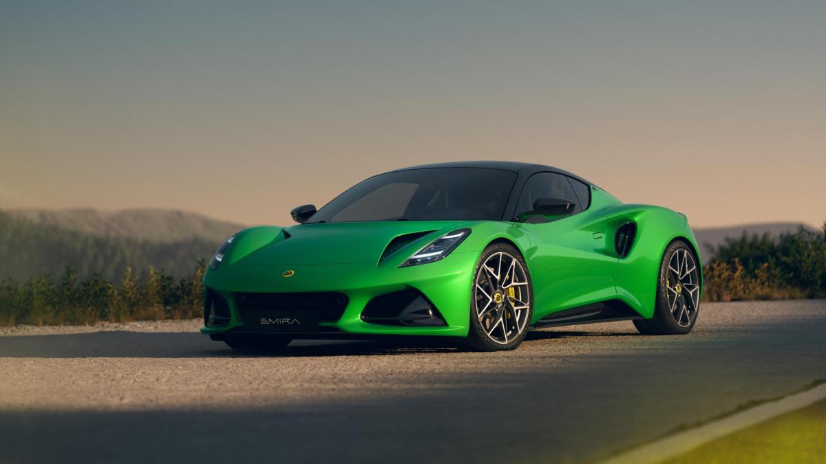 la lotus emira cambia volto arrivano le nuove v6 se e turbo