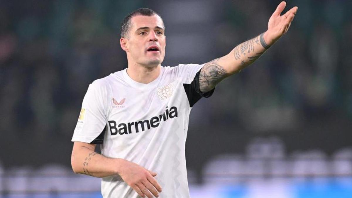 Milan, non solo Rabiot: in lista anche Xhaka, il leader di Leverkusen. Può arrivare così Milan, non solo Rabiot: in lista anche Xhaka, il leader di Leverkusen. Può arrivare così
