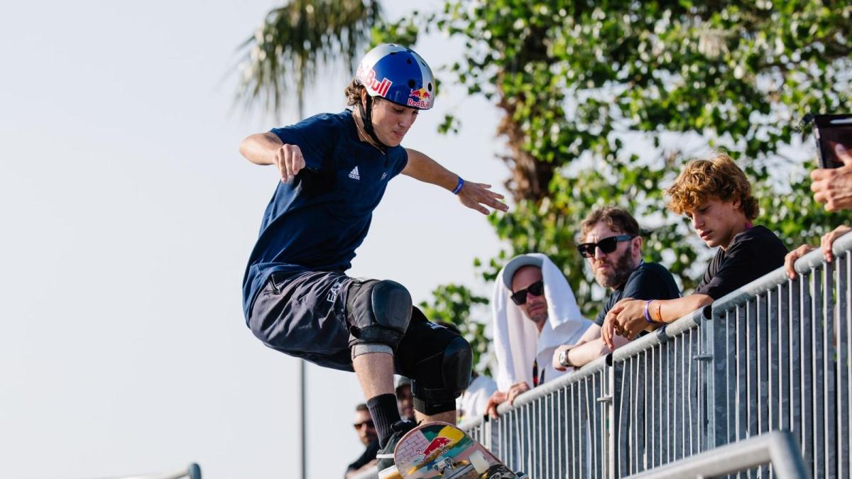Coppa del Mondo, le star dello skate si esibiscono da Ostia al Colosseo Coppa del Mondo, le star dello skate si esibiscono da Ostia al Colosseo