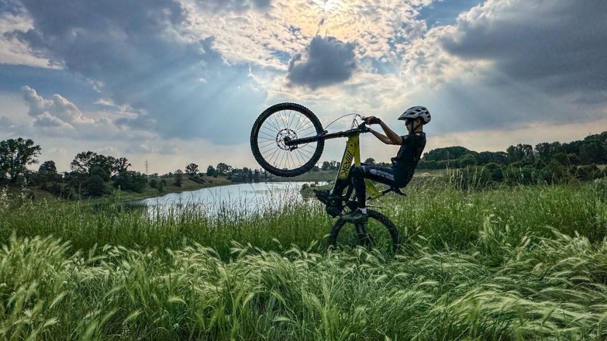 Abk P2.4 Pro Full: la prova della e mtb full suspension da enduro Abk P2.4 Pro Full: la prova della e mtb full suspension da enduro