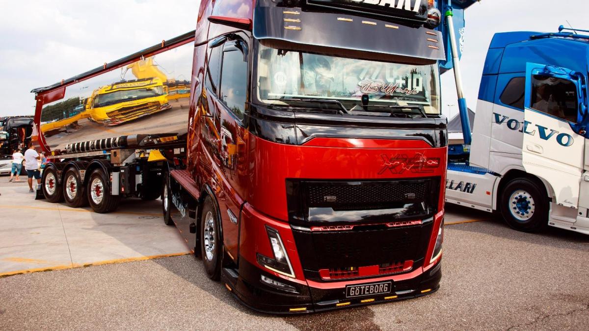 Volvo FH16 Aero 780, il camion che sembra un Volvo FH16 Aero 780, il camion che sembra un