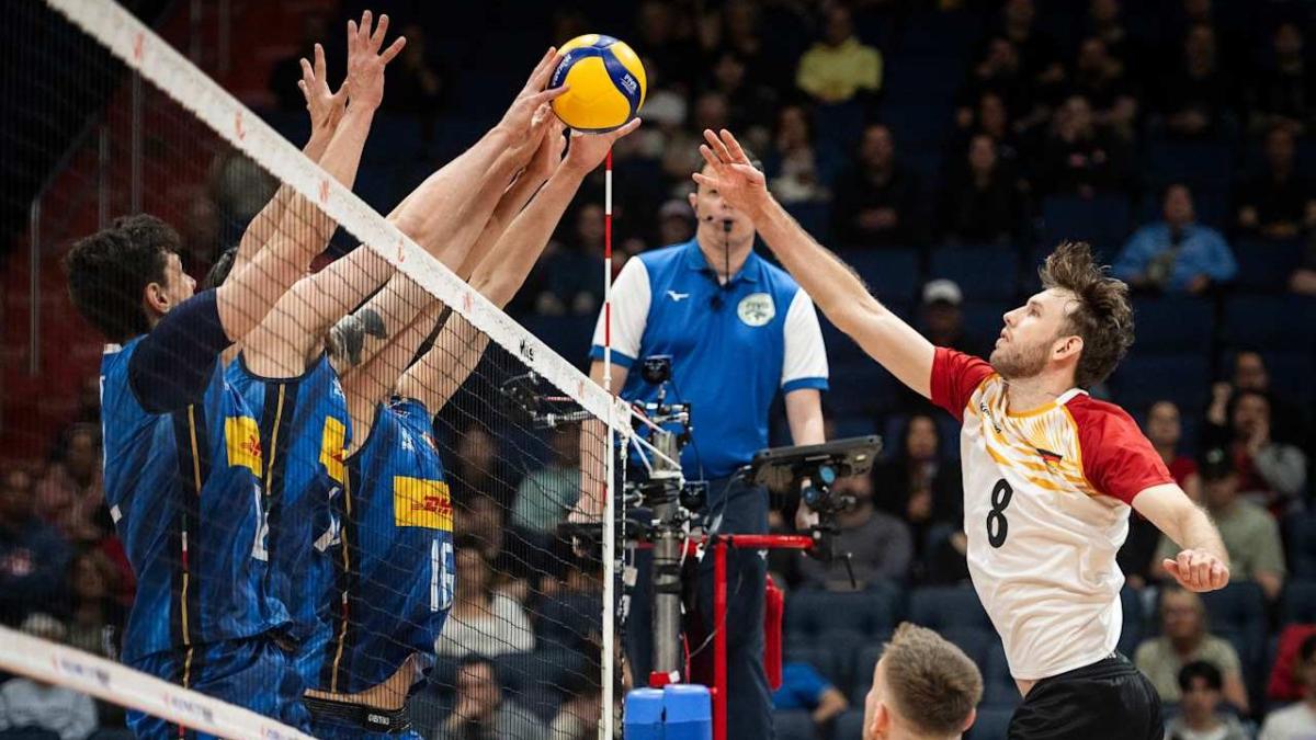 Italia, che orgoglio: va sotto 2 0, poi ribalta la Germania e vince 3 2 al tie break Italia, che orgoglio: va sotto 2 0, poi ribalta la Germania e vince 3 2 al tie break