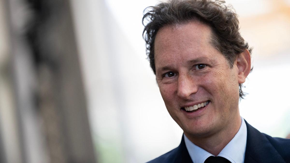 Elkann vola a Washington per il debutto bianconero. Le strategie per la nuova Juve Elkann vola a Washington per il debutto bianconero. Le strategie per la nuova Juve