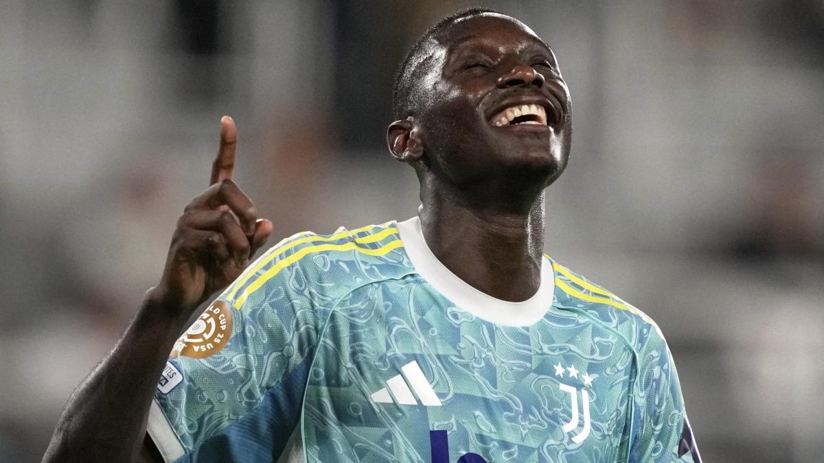 Juve, subito Kolo: assalto al bomber del Psg a prescindere da Vlahovic Juve, subito Kolo: assalto al bomber del Psg a prescindere da Vlahovic