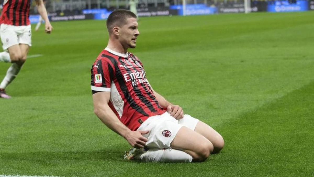 Jovic, il Milan lascia scadere l Jovic, il Milan lascia scadere l