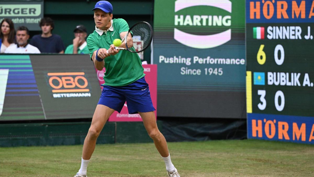 alcaraz avanza ma anche dopo wimbledon la vetta atp di sinner 232 blindata ecco perch233