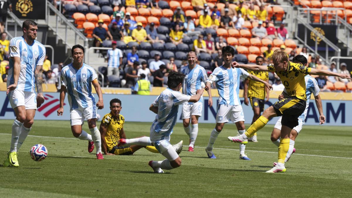 Al Dortmund basta il gol di Svensson: battuto l Al Dortmund basta il gol di Svensson: battuto l