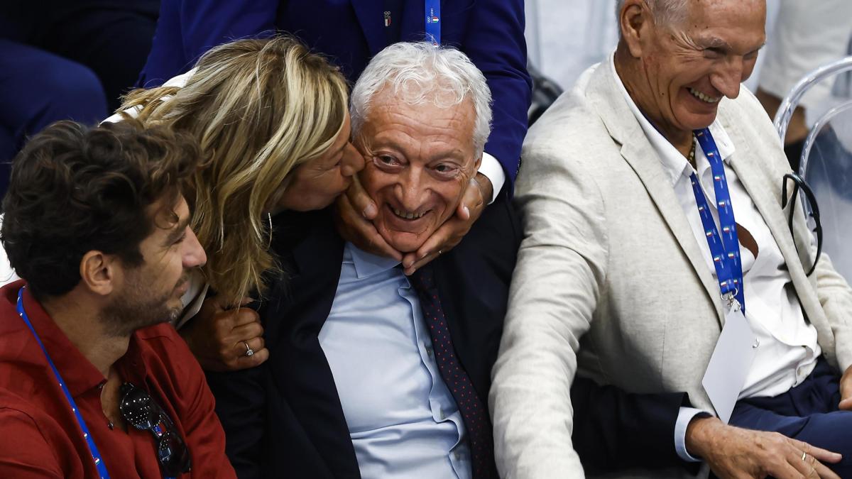 Ex atleta e per 20 anni numero uno della Fick: chi è Luciano Buonfiglio, nuovo presidente del Coni Ex atleta e per 20 anni numero uno della Fick: chi è Luciano Buonfiglio, nuovo presidente del Coni