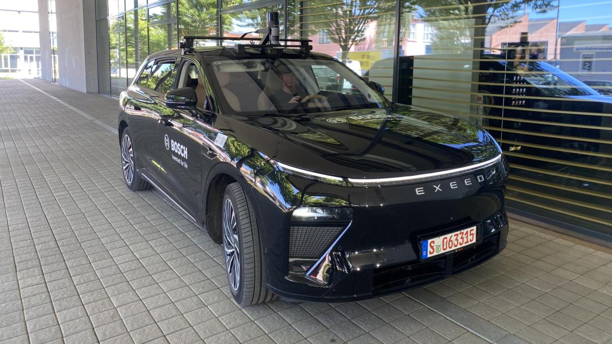 viaggio a bordo dell8217auto autonoma con l8217ai bosch