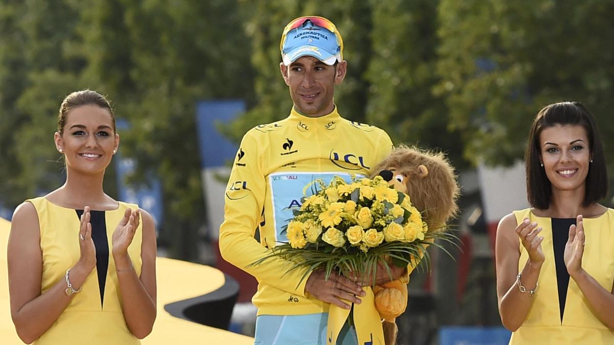 Nibali: "Pogacar favorito, ma al Tour Vingegaard si trasforma" Nibali: "Pogacar favorito, ma al Tour Vingegaard si trasforma"