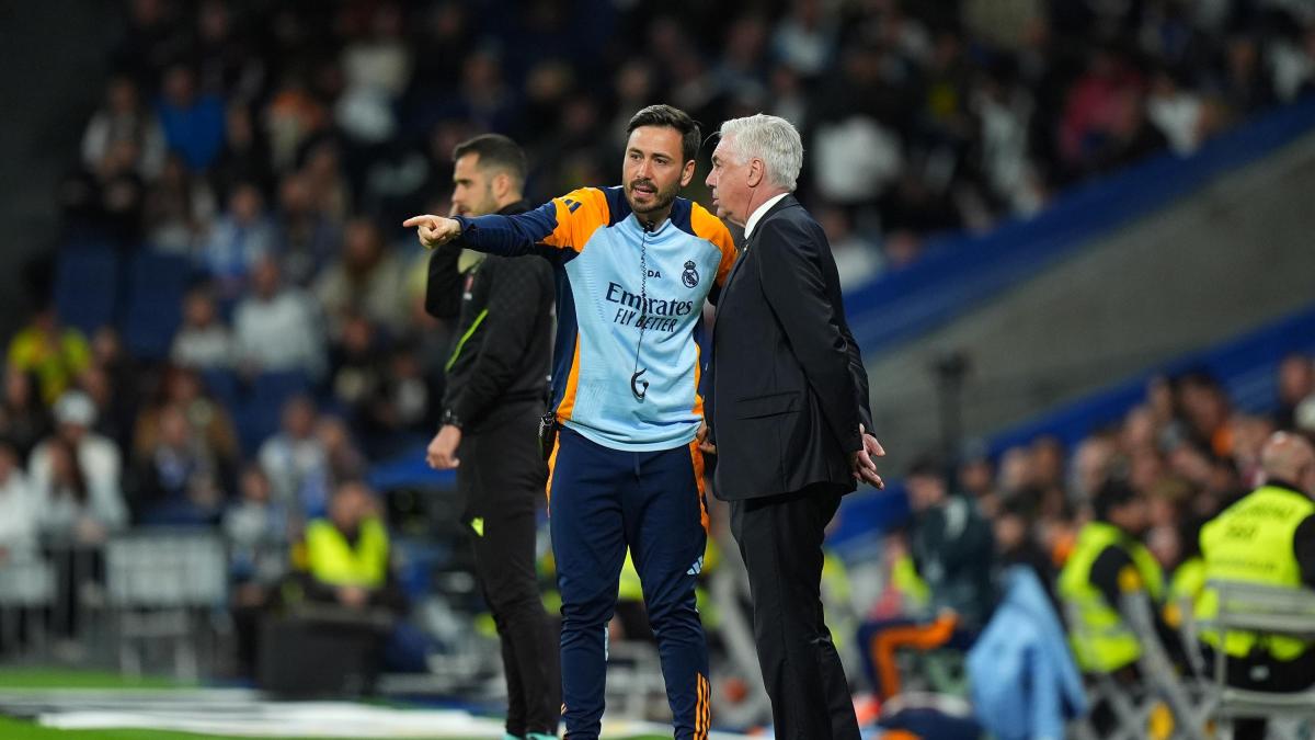 Davide Ancelotti lascia lo staff di papà Carlo: sarà il nuovo allenatore del Botafogo. Davide Ancelotti lascia lo staff di papà Carlo: sarà il nuovo allenatore del Botafogo.