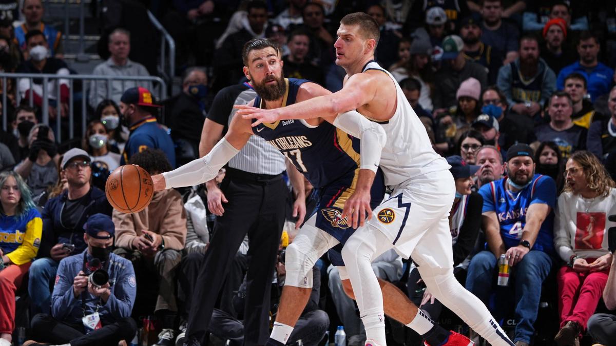 Denver, il caso Valanciunas: appena preso, vuole andare in Grecia. Furbata dei Kings? Denver, il caso Valanciunas: appena preso, vuole andare in Grecia. Furbata dei Kings?