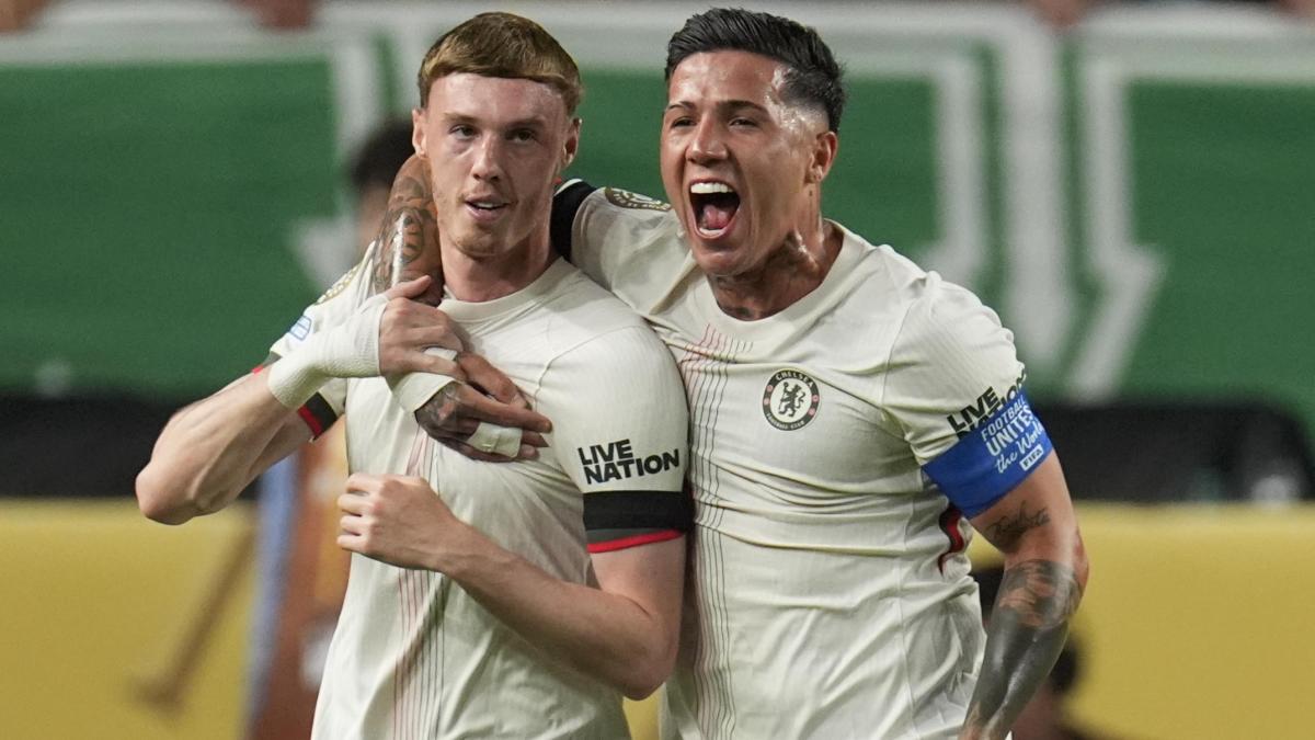 Mondiale, stasera Fluminense Chelsea: se vincono i Blues la finale sarà tutta europea Mondiale, stasera Fluminense Chelsea: se vincono i Blues la finale sarà tutta europea