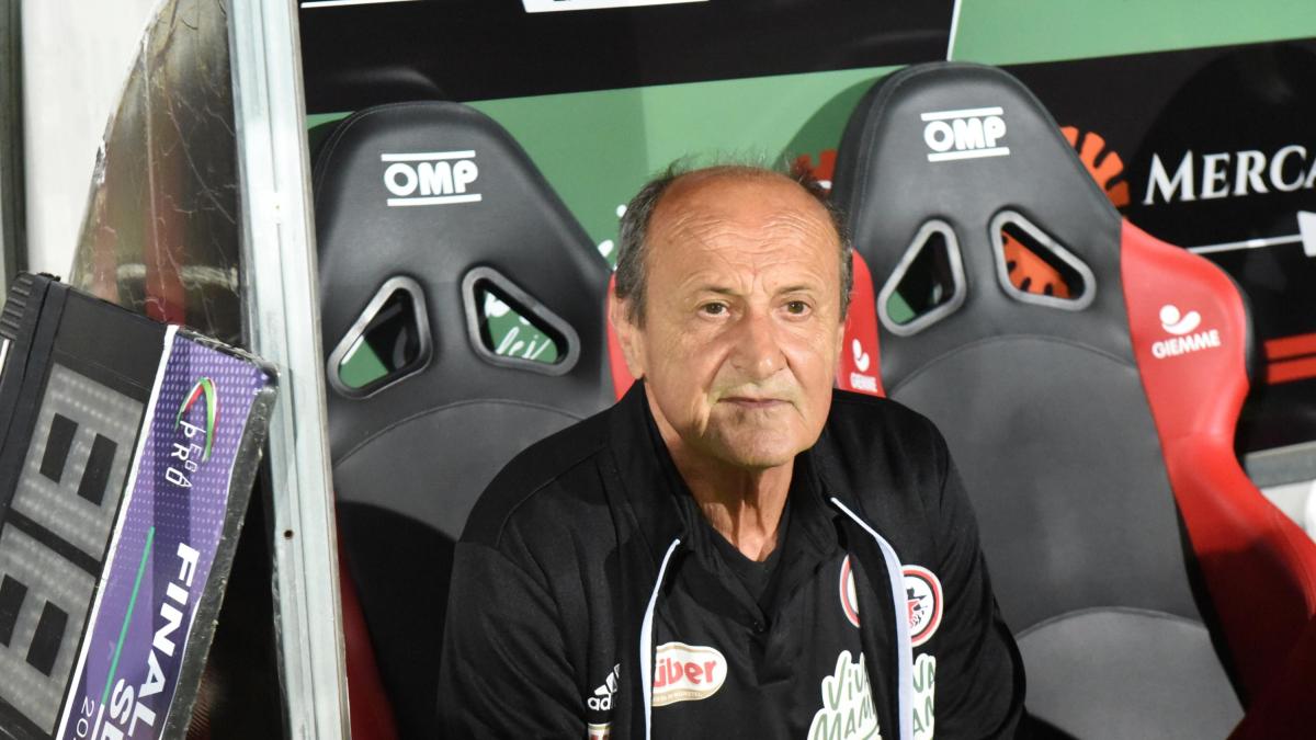 Delio Rossi e il Foggia, atto III: storia di fragole, promesse e coni dell Delio Rossi e il Foggia, atto III: storia di fragole, promesse e coni dell