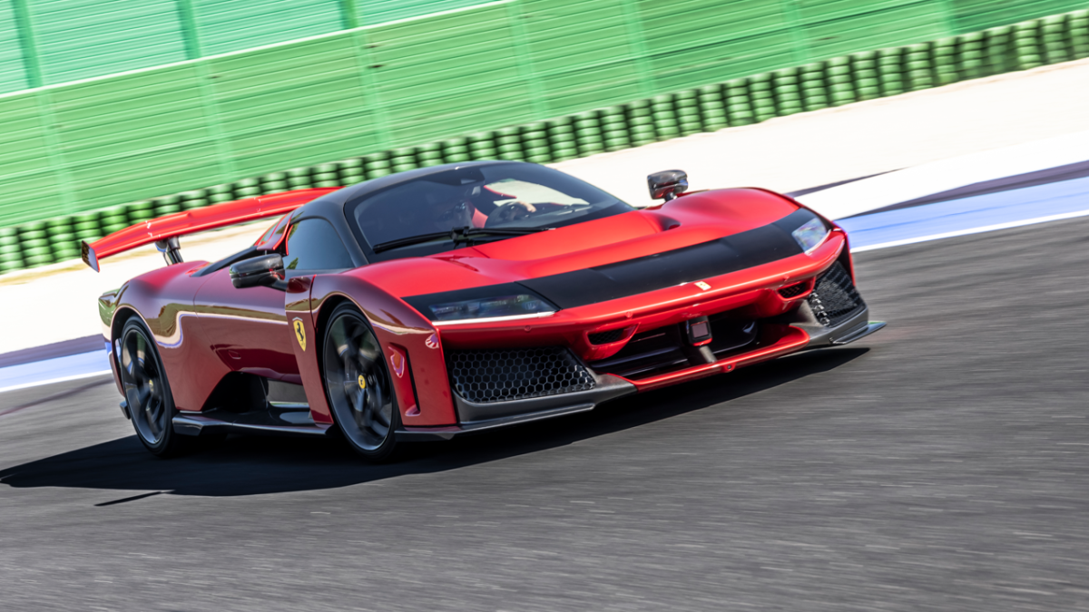 ferrari f80 perch233 si 232 scelto il motore v6 analisi tecnica e prova in pista