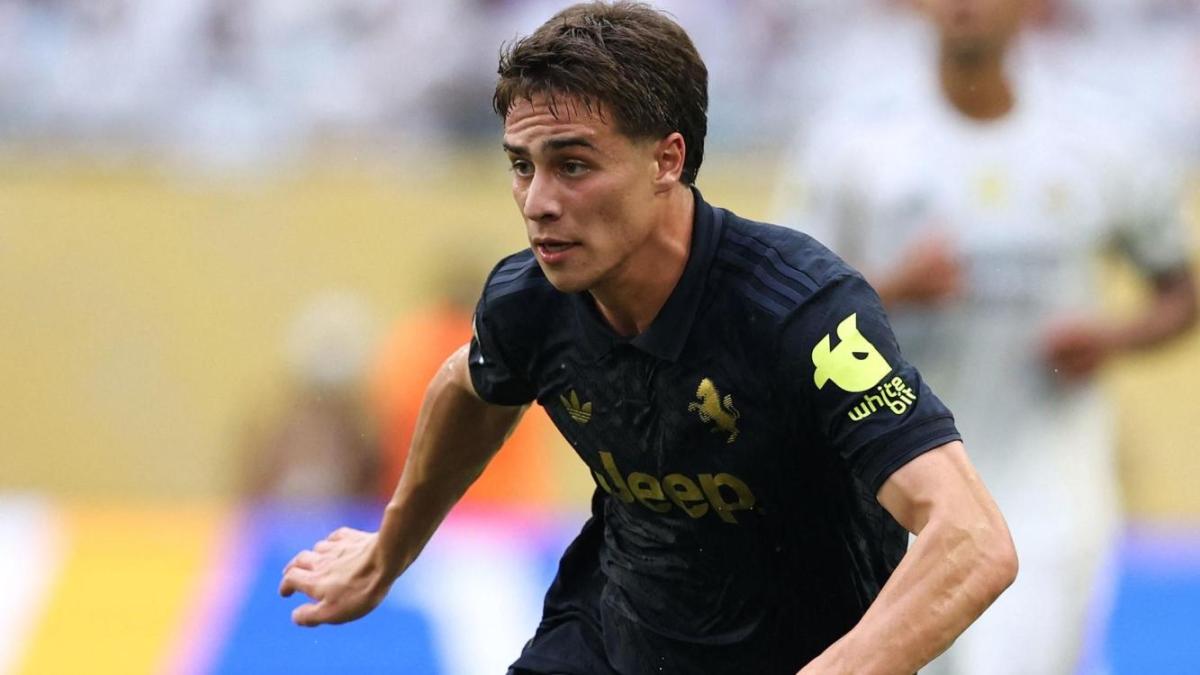 Juve, senti Tardelli: "Yildiz da blindare. Nel caso Vlahovic ci perdono tutti" Juve, senti Tardelli: "Yildiz da blindare. Nel caso Vlahovic ci perdono tutti"