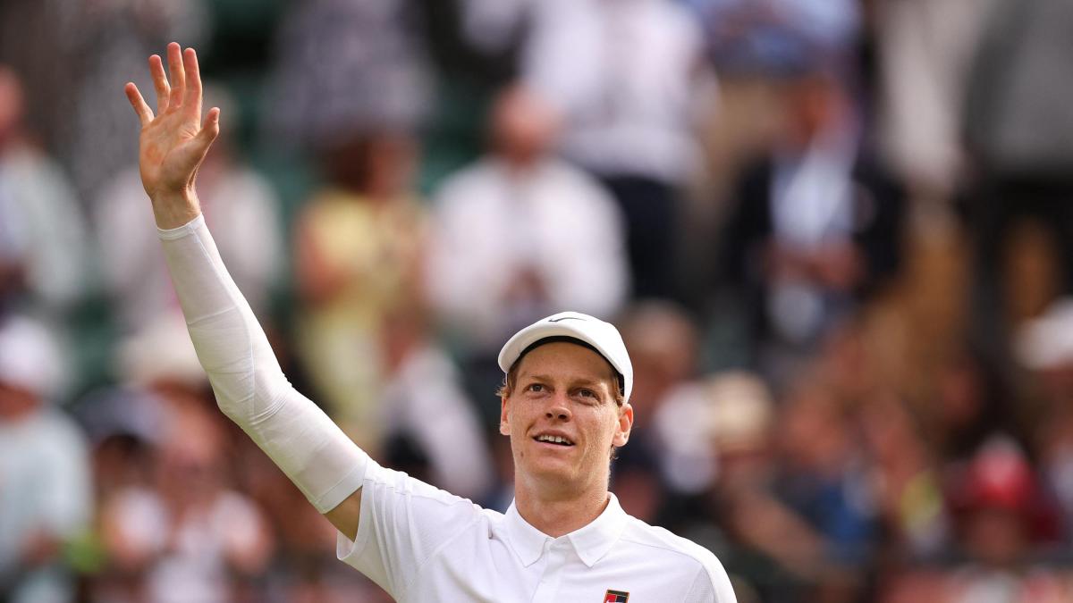 Boom in tv: Sinner e Cobolli a Wimbledon seguiti da un milione e mezzo di italiani Boom in tv: Sinner e Cobolli a Wimbledon seguiti da un milione e mezzo di italiani