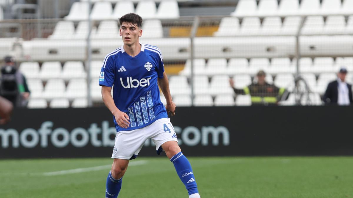 Como, i convocati per il Parma: assenti Nico Paz e Valle, Sergi Roberto è recuperato