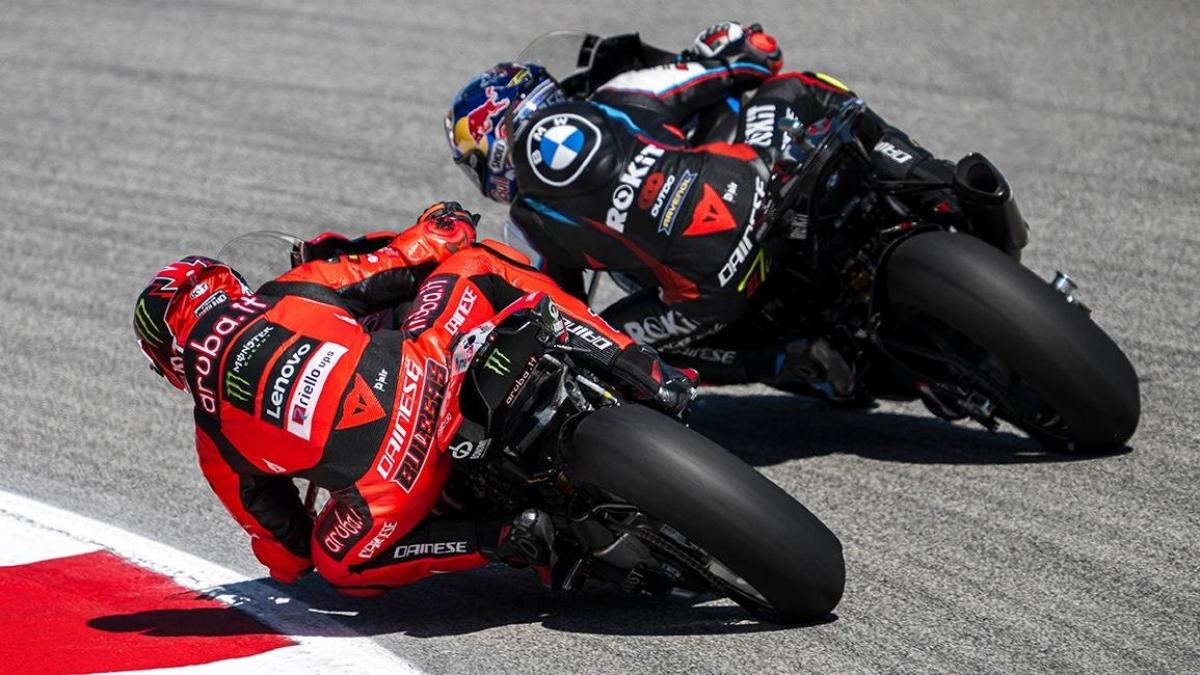 Superbike GP Spagna, a Jerez titolo in palio fra Razgatlioglu e Bulega: come seguire in tv l Superbike GP Spagna, a Jerez titolo in palio fra Razgatlioglu e Bulega: come seguire in tv l