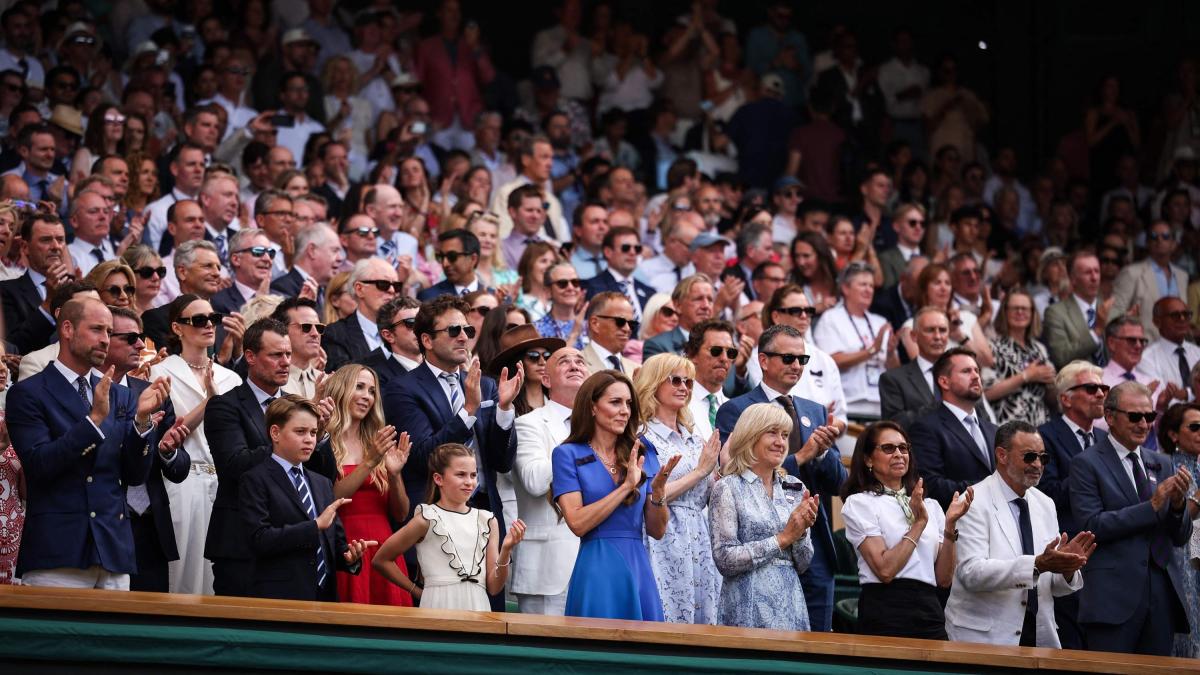 William e Kate, Agassi, Nicole Kidman e non solo: tutti i vip in piedi nel Royal Box per Sinner William e Kate, Agassi, Nicole Kidman e non solo: tutti i vip in piedi nel Royal Box per Sinner